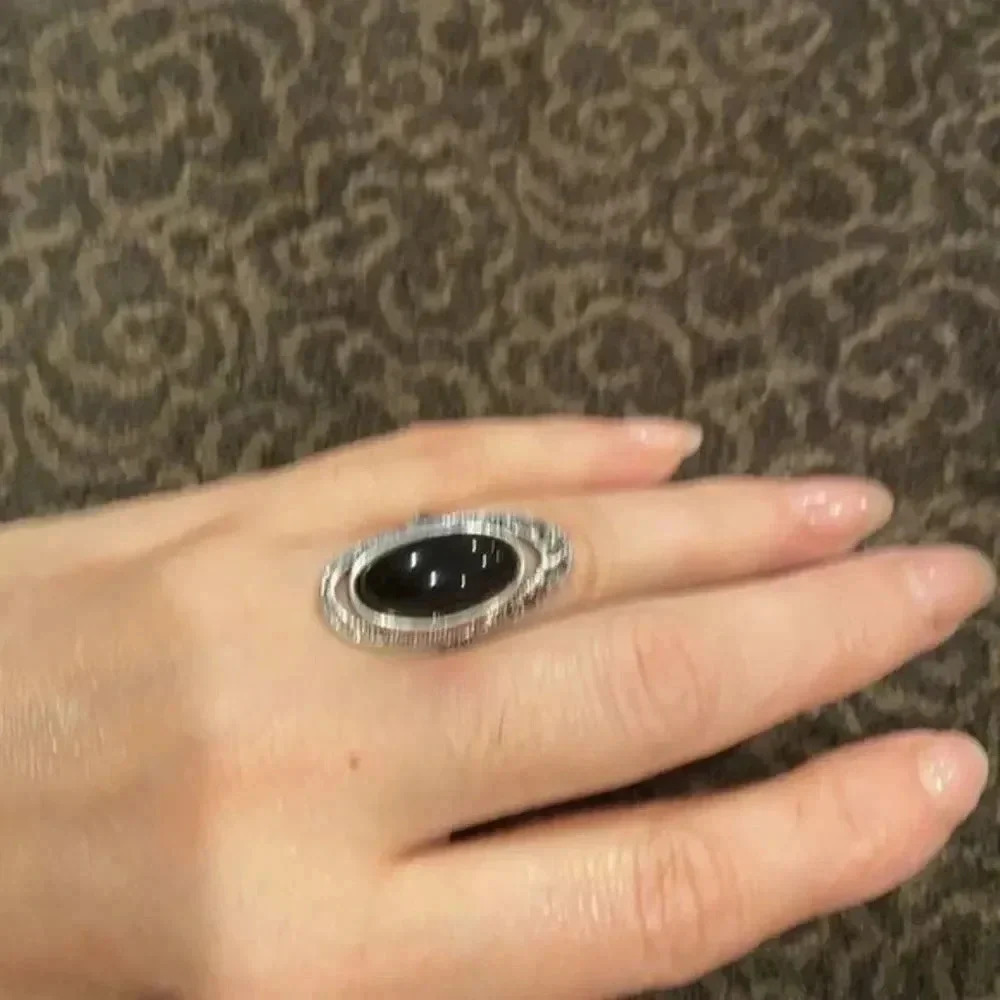 Beautiful vintage ring - Picture 3 of 9